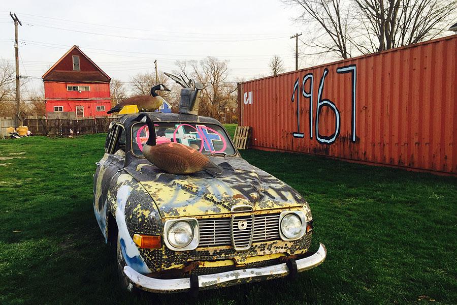 Motor City Lot at Tyree Guyton's Heildelberg Project. Courtesy: the artist and the Heidelberg Project, Detroit