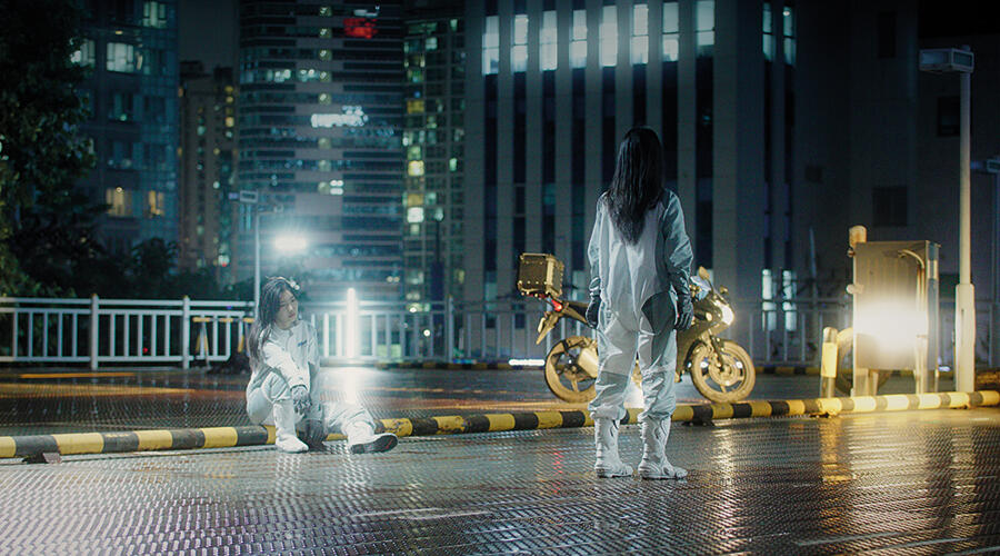 ayoung-kim-delivery-dancers-sphere