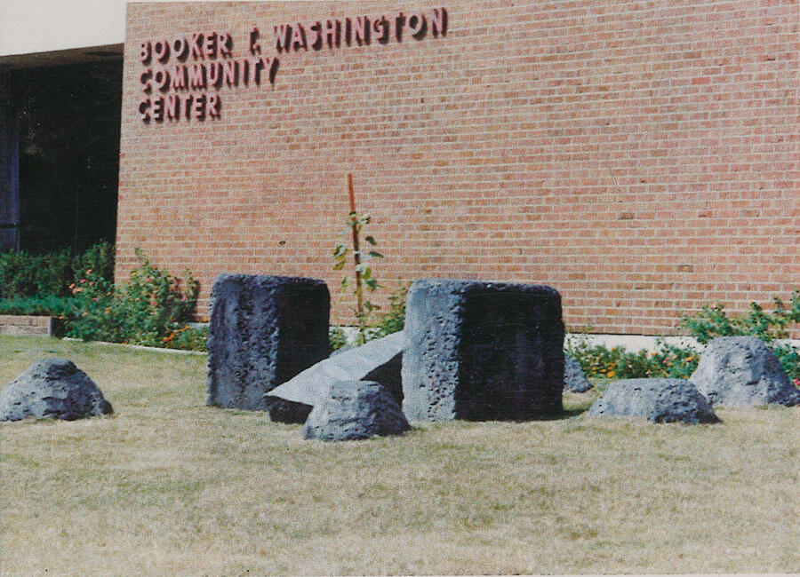 beverly-buchanan-unity-stones-1983