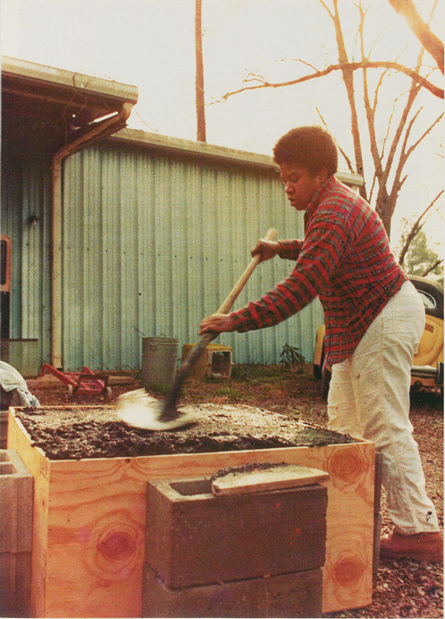 beverly-buchanan-unity-stones-1983