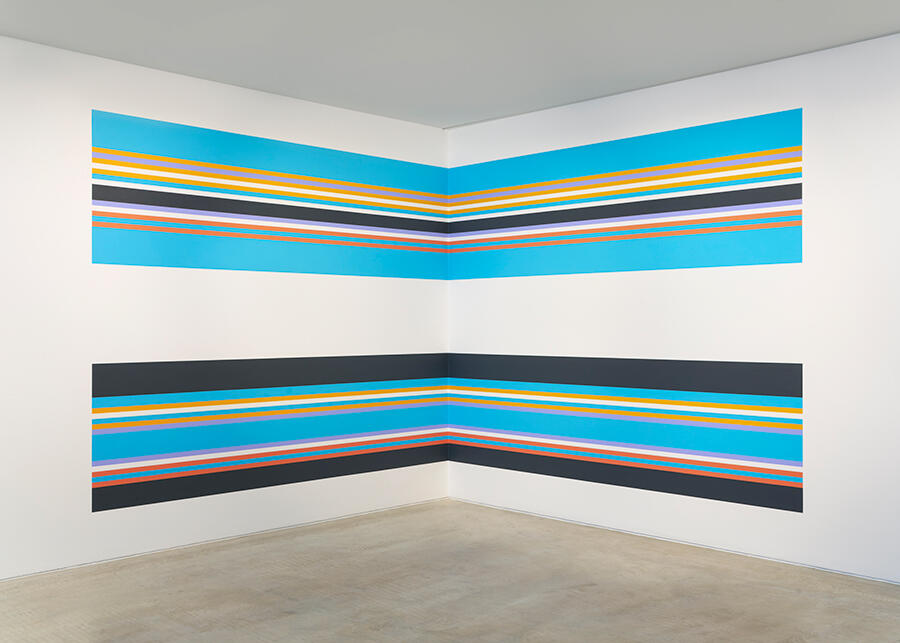 bolt-colour-wall-painting-marfa-bridget-riley