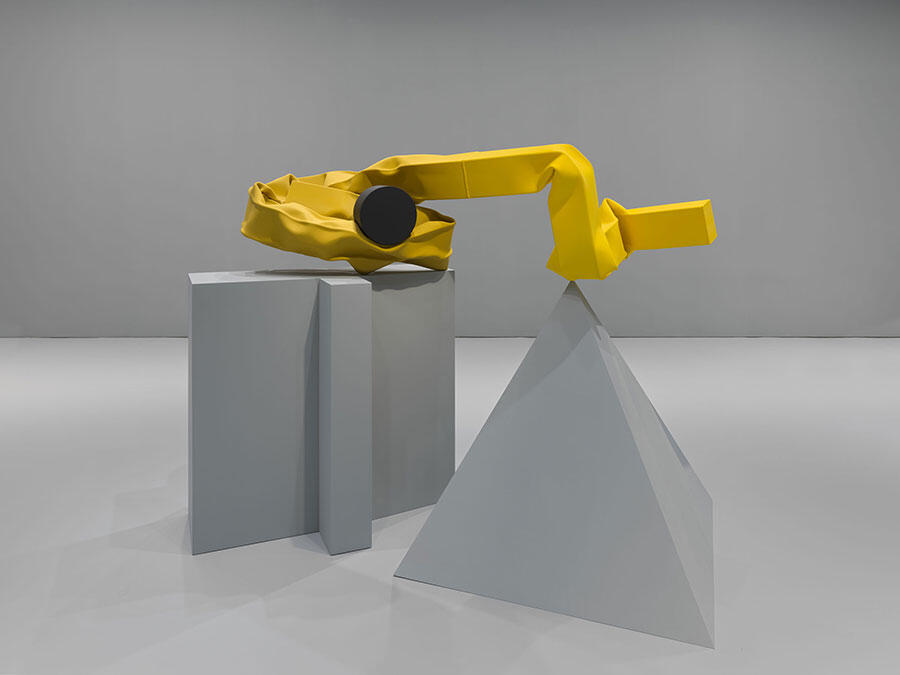 carol-bove-the-moon-and-the-yew-tree-2019