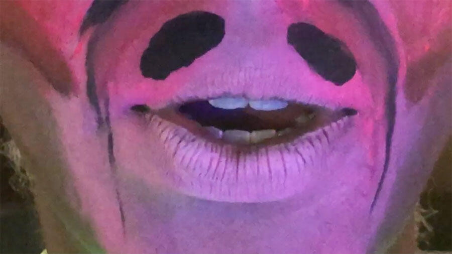 juliana-huxtable-still