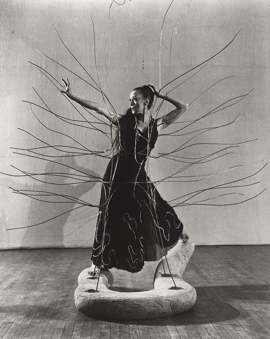 martha-graham-with-spider-dress