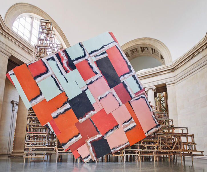 phyllida-barlow-large-scale-sculpture